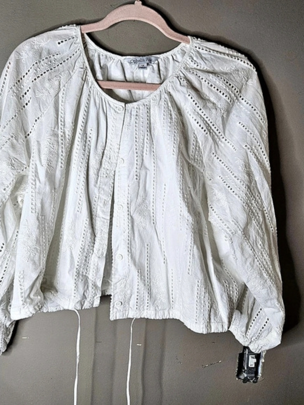 Ophelia Roe Embroidered Eyelet Blouse in White Size 1X Like New Ptp 22"